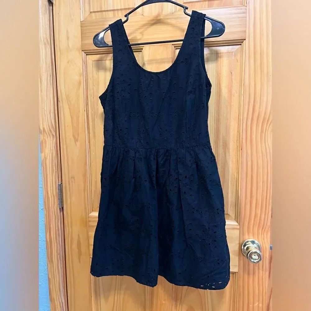 Abercrombie & Fitch black size M eyelet dress